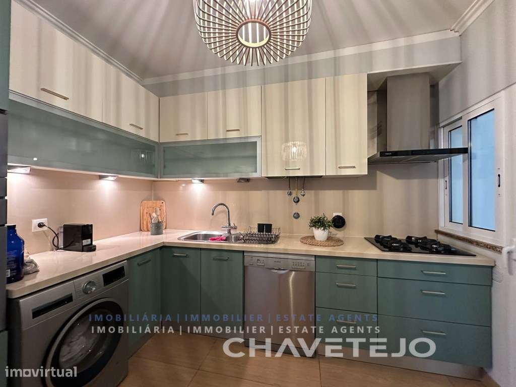 Duplex com garagem na cave em condomínio privado na bela cidade de ...-9