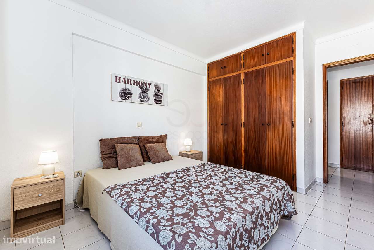 A. Pêra - Apart. 2 Quartos - Garagem - 150 Metros da Praia-11