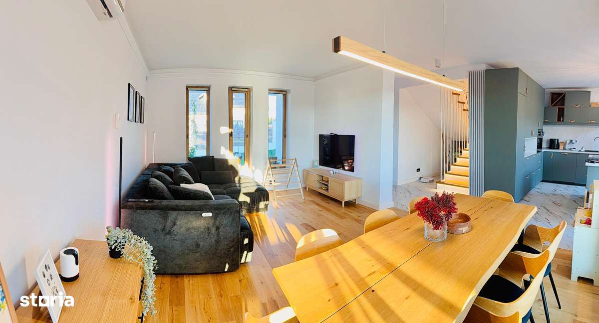 Casă modernă clasa A cu garaj încălzit și panouri solare - Imagine principală: 3/18