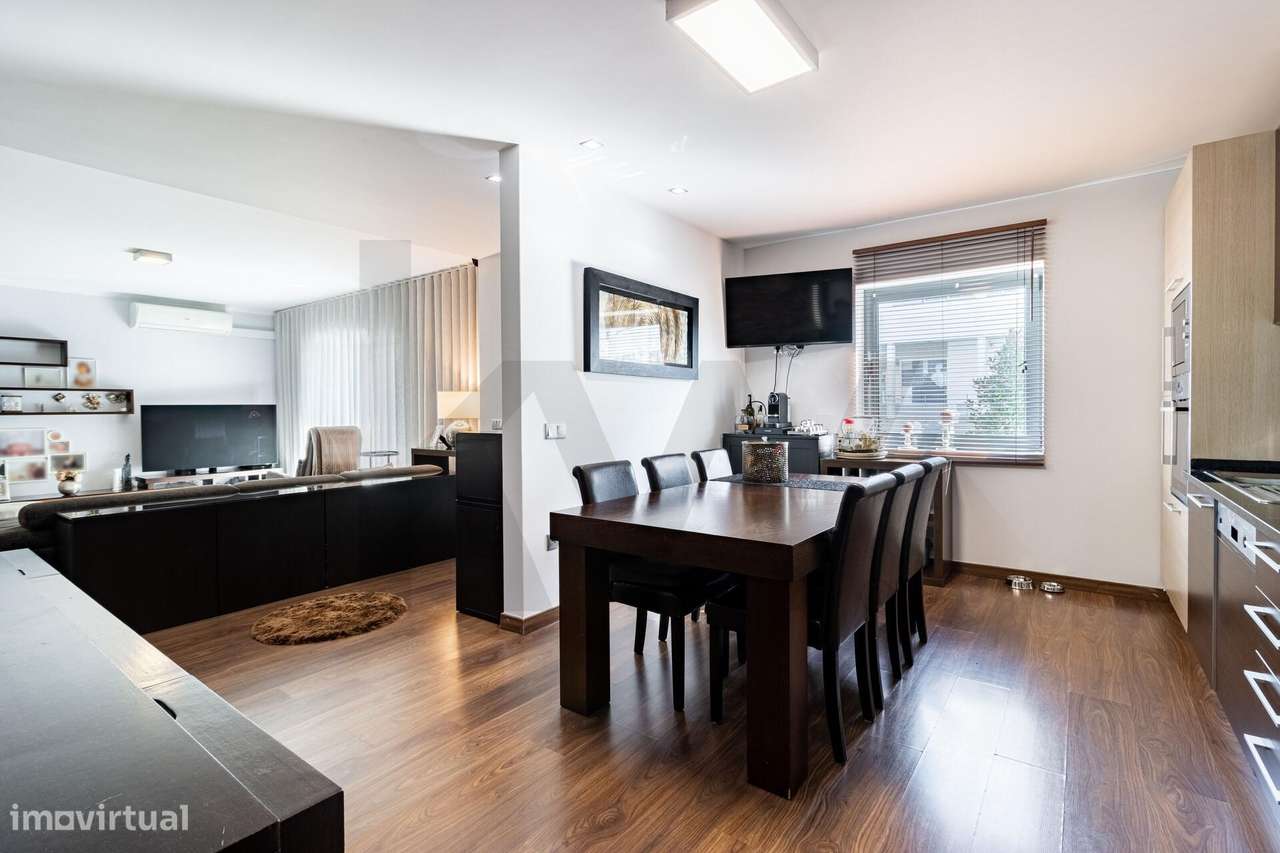 Moradia em Banda T3 com 261m2 na zona dos Passionistas – Santa Maria d - Grande imagem: 5/39