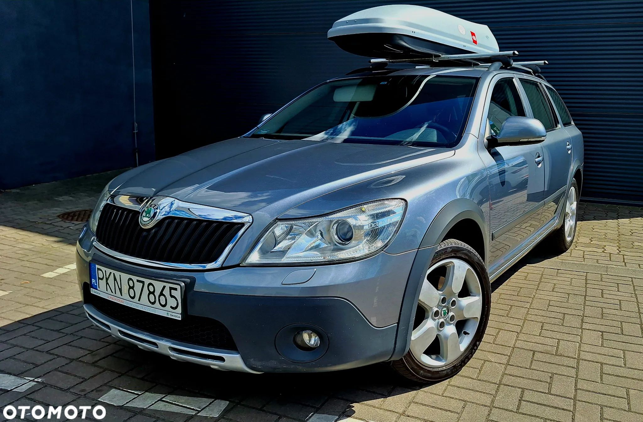 Skoda Octavia Scout 2.0 TDI DPF - 1