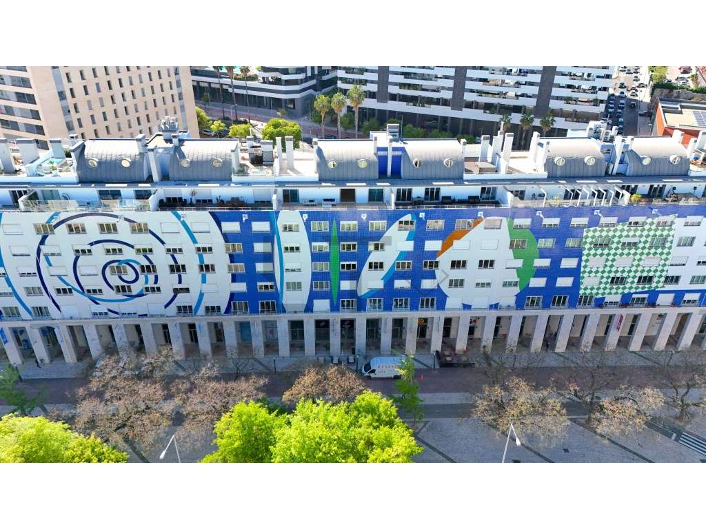 Penthouse T3 (possível T4) com Terraço, plena vista Rio e Garagem, ...-6