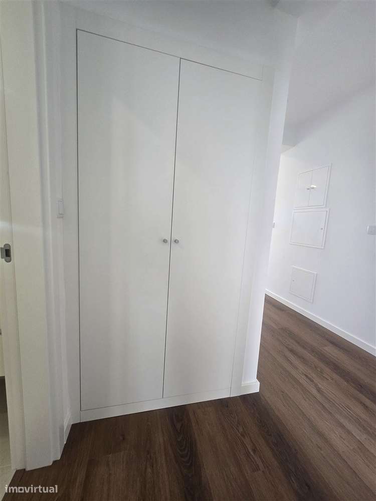Apartamento T2 Venda em Venteira,Amadora-12