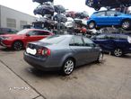 Bara spate Volkswagen Jetta 2008 SEDAN 1.9 TDI BXE - 5