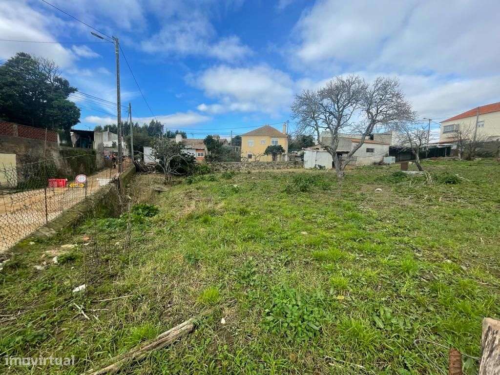 Vende-se TERRENO 1.400m² Rio de Mouro - Grande imagem: 4/13