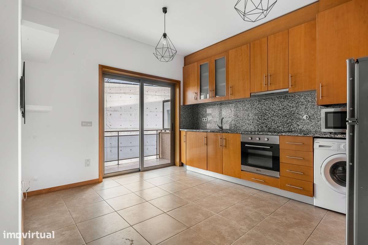 Apartamento T1 junto à Universidade do Minho-6