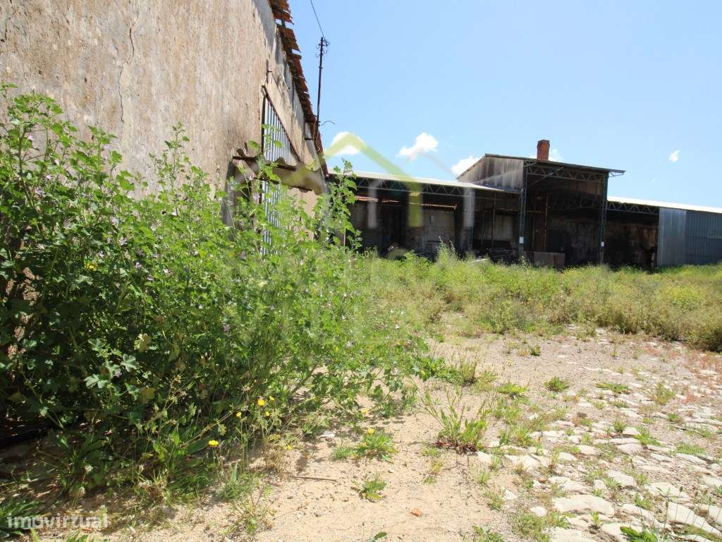 Antiga Fábrica em Almargens, São Brás de Alportel - Grande imagem: 4/25