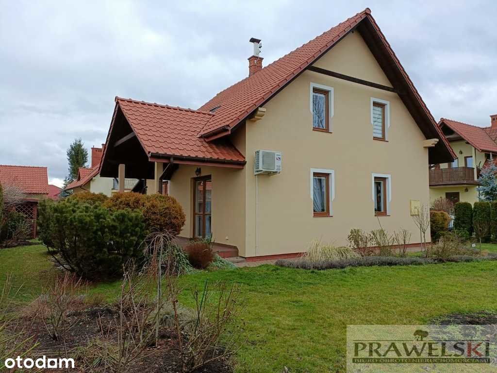 Dom, 155 m², Rzeszów