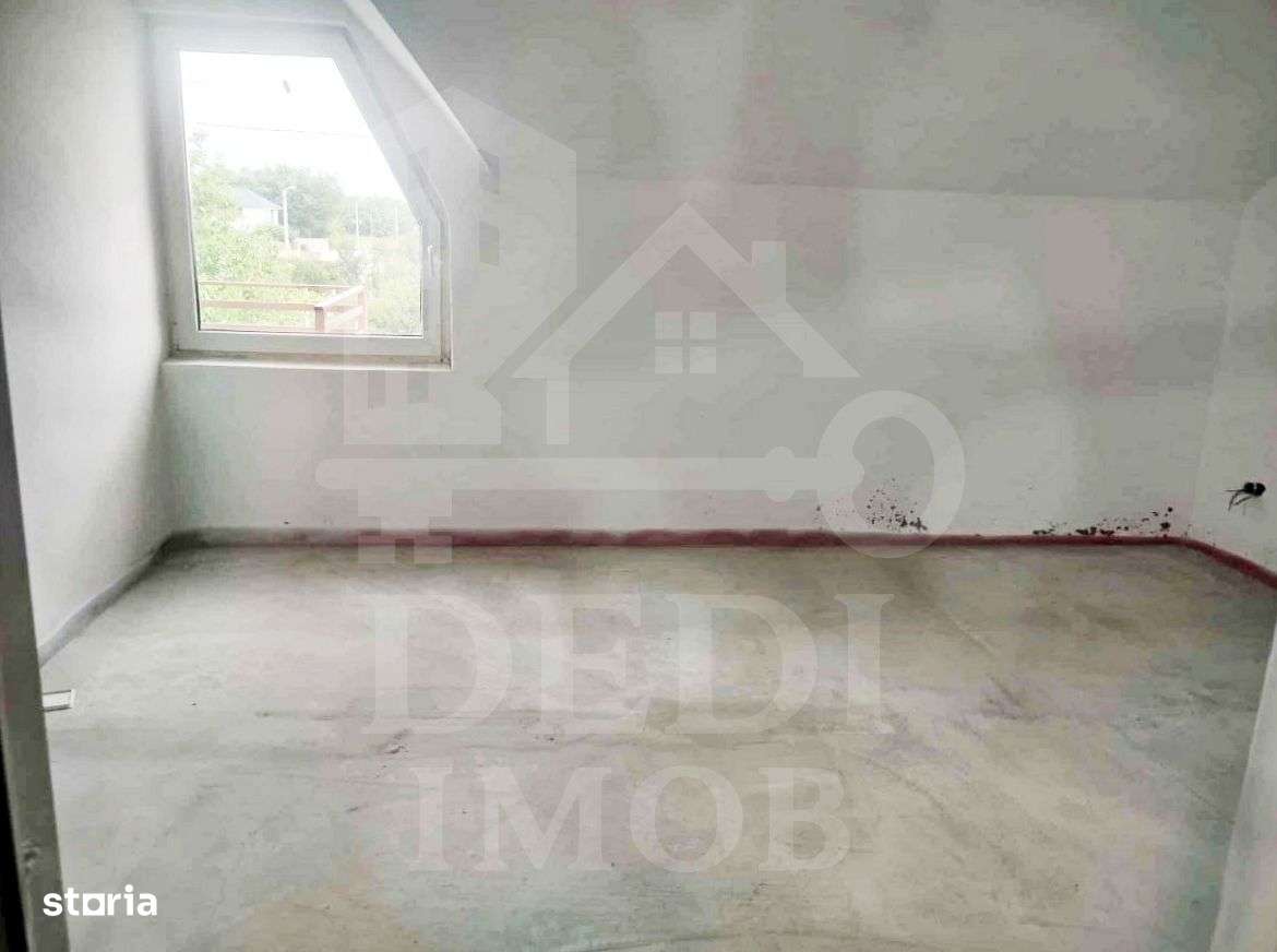 Casa de vanzare P + M cu 4 camere in Oncea, Oradea - Imagine principală: 5/7