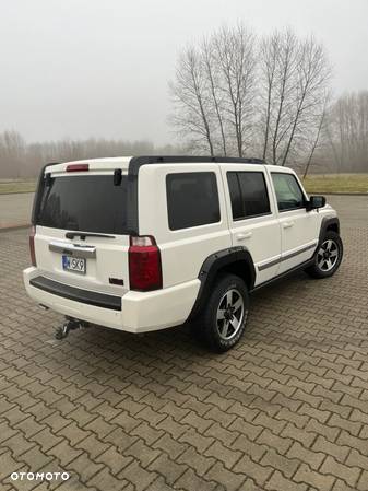 Jeep Commander 5.7 V8 Limited - 3