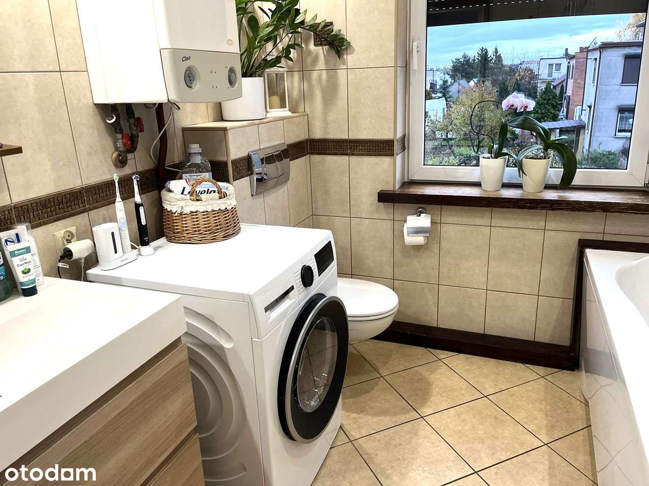 BEZCZYNSZOWE, 3-pok, I PIĘTRO, Leszno–Szymanowskiego (garaż, ogród)-9