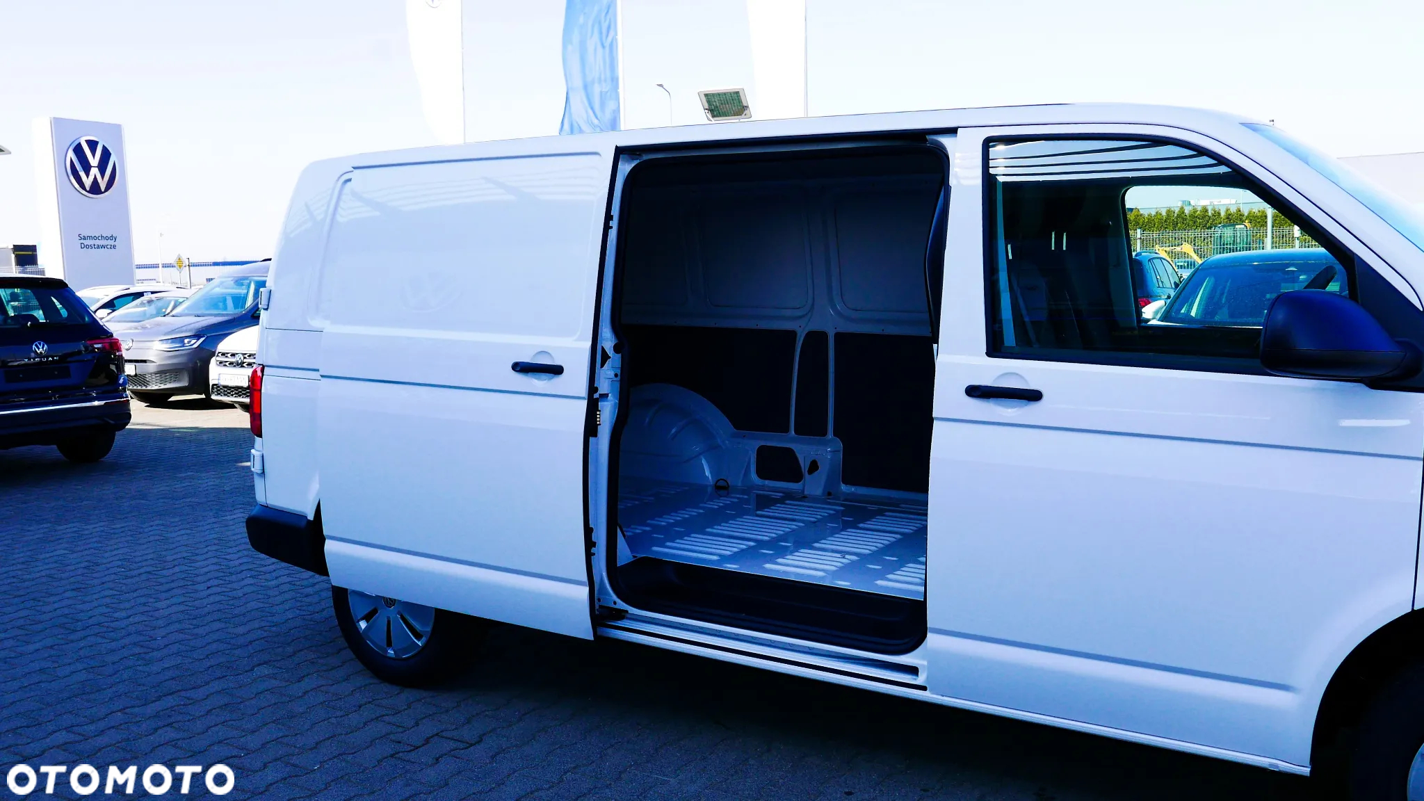 Volkswagen T6.1 Transporter Furgon - 12