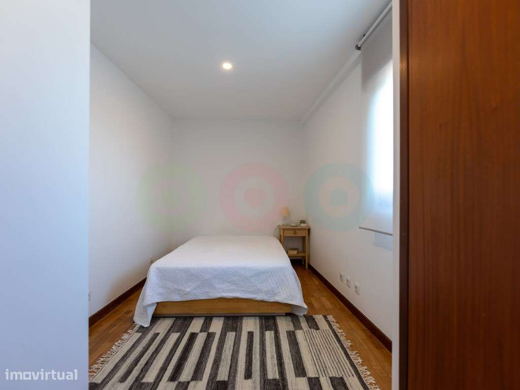 Apartamento T3 no Passeio das Fontaínhas, Centro do Porto-23