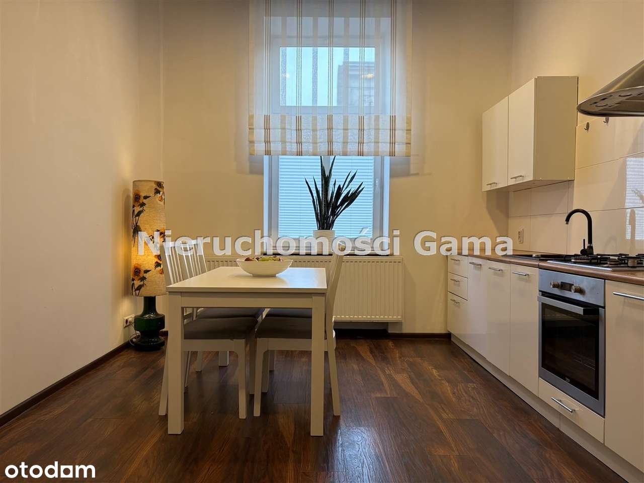 Umeblowane ładne 2 popokoje z balkonem w centrum - Pełny obrazek: 4/20