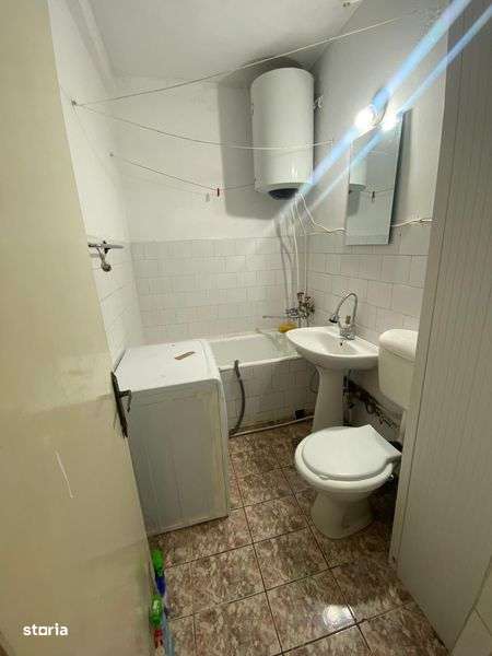 Inchiriez garsoniera - Imagine principală: 5/7