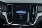 Volvo V60 Cross Country B4 D AWD Geartronic - 23
