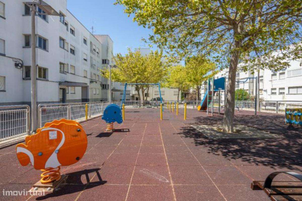 Apartamento com 2 quartos - localizado em Carnide Lisbon - Grande imagem: 4/5