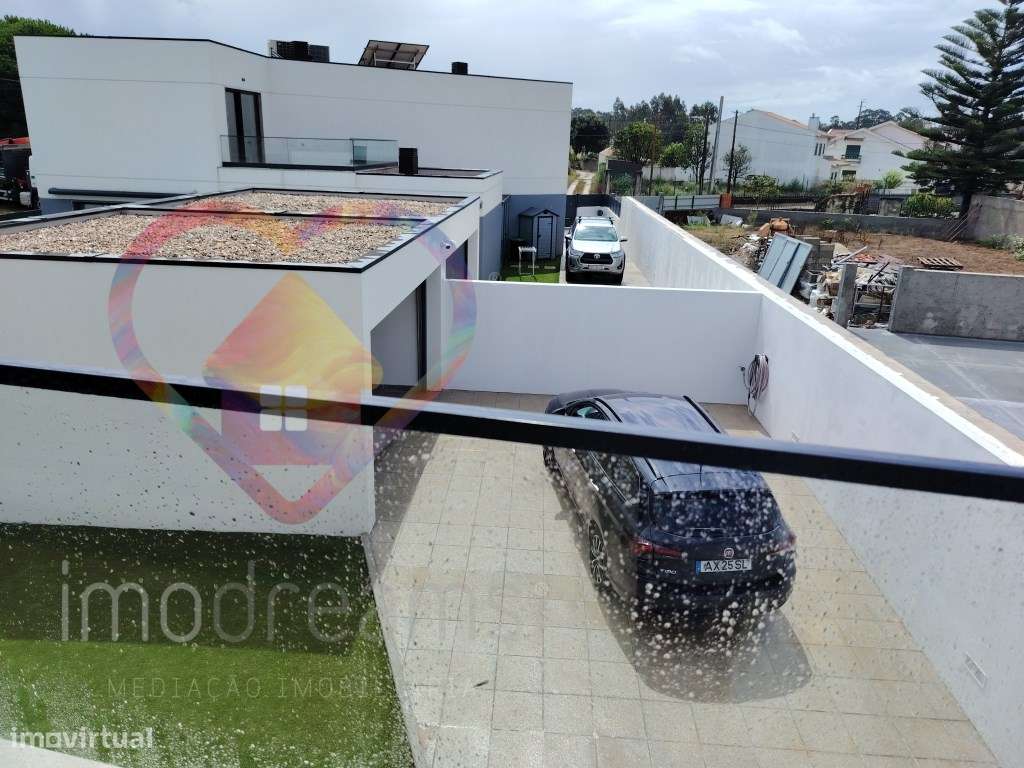 Moradia T4 de Arquirectura Moderna em São salvador, Ilhavo-13