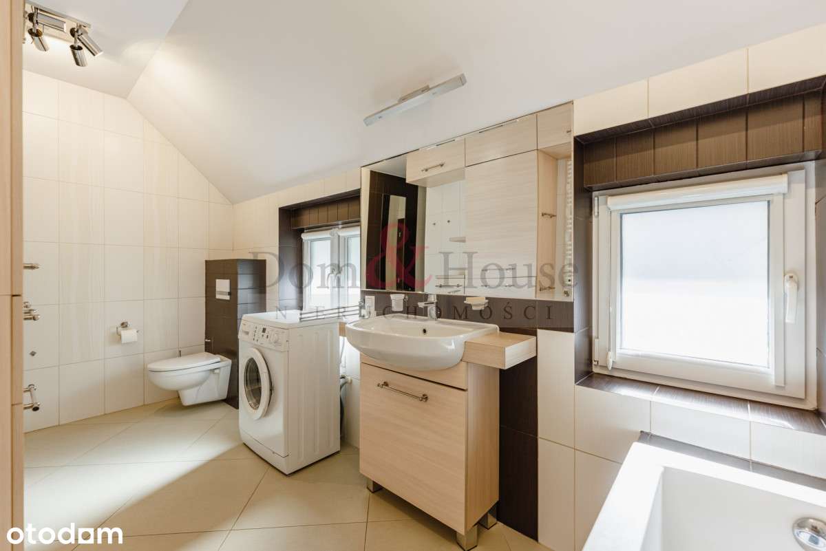 Odnowione, słoneczne 5 pokoi w kameralnym budynku-11