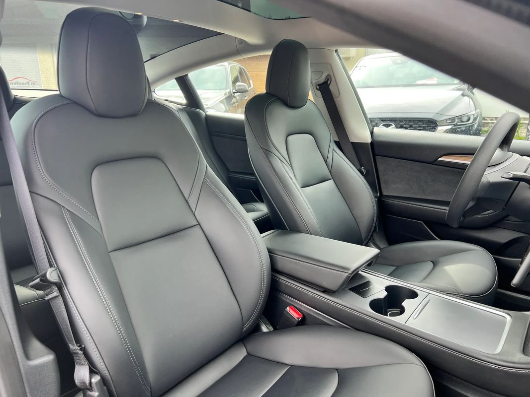 Tesla Model 3 Langstreckenbatterie Allradantrieb Dual Motor - 18