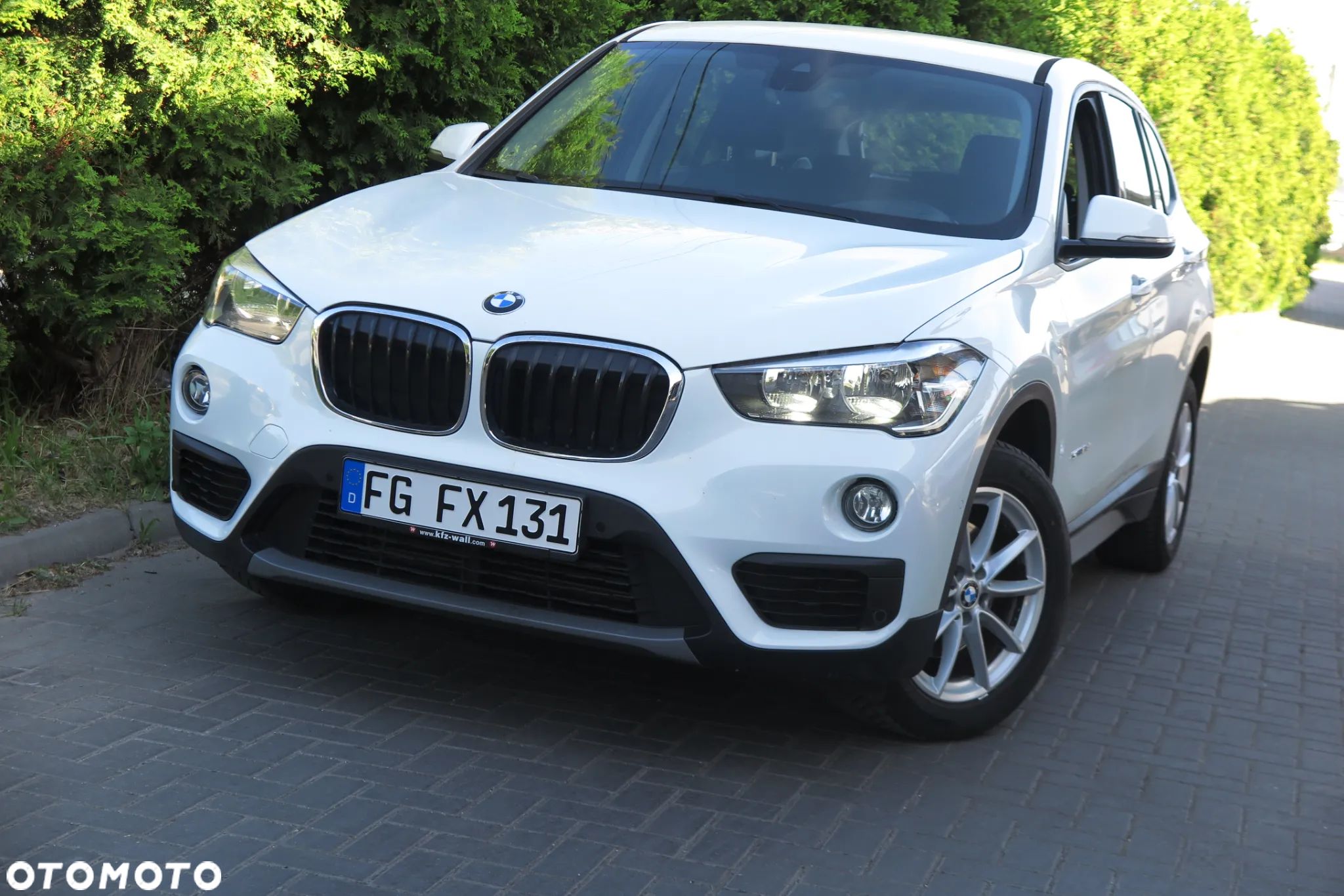 BMW X1 sDrive18d xLine - 1