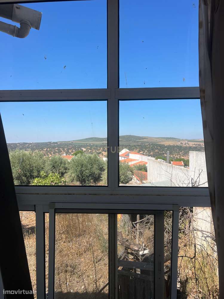 Charmosa Moradia T3 no centro de Monforte - Grande imagem: 5/18