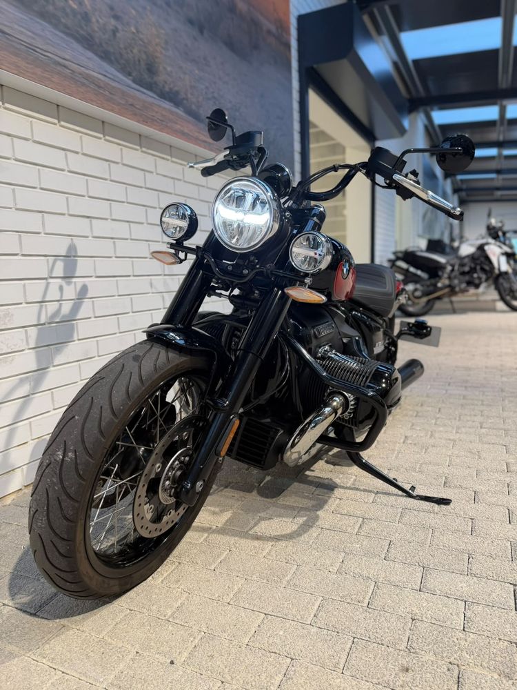 BMW R 18