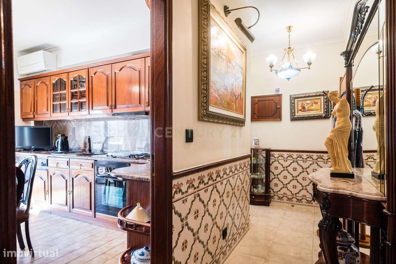 Apartamento T0, com Terraço, Agualva Cacém-11