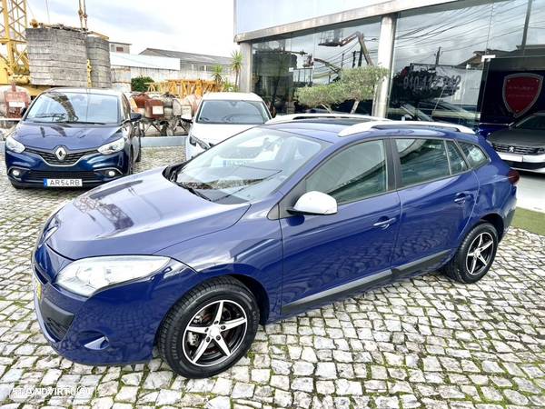 Renault Mégane Sport Tourer 1.5 dCi Dynamique S - 2