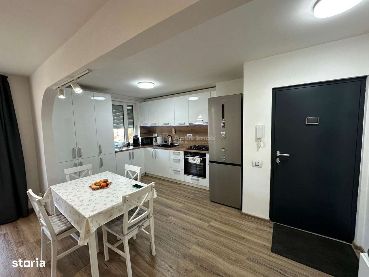 Resita,2 Cam.Cf.1 Semidec. Premium.Central - Imagine principală: 5/20