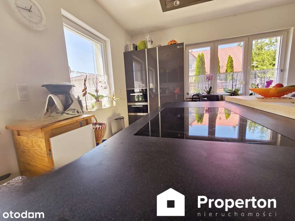 Luksusowy dom z basenem - Pełny obrazek: 4/20