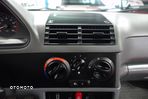 Alfa Romeo 145 1.6 L - 10