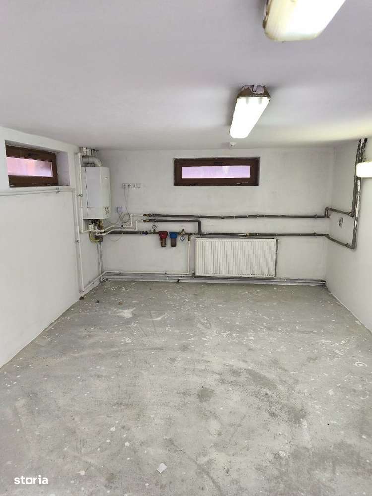 Casă de vânzare/ Vlădești Priporu-15