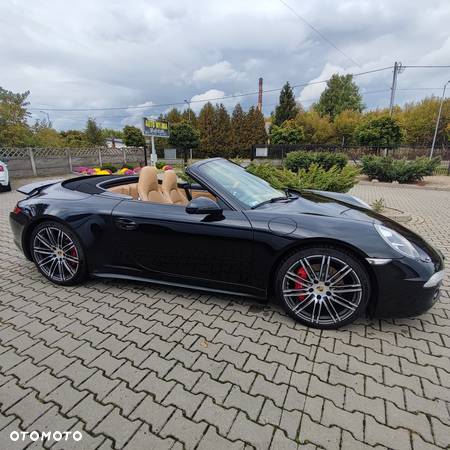 Porsche 911 Carrera 4S PDK Cabrio - 11