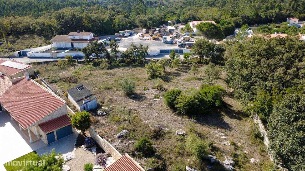 Terreno Rústico em Zona Urbana – Ideal para Projeto de Moradia ou Inve - Grande imagem: 5/24