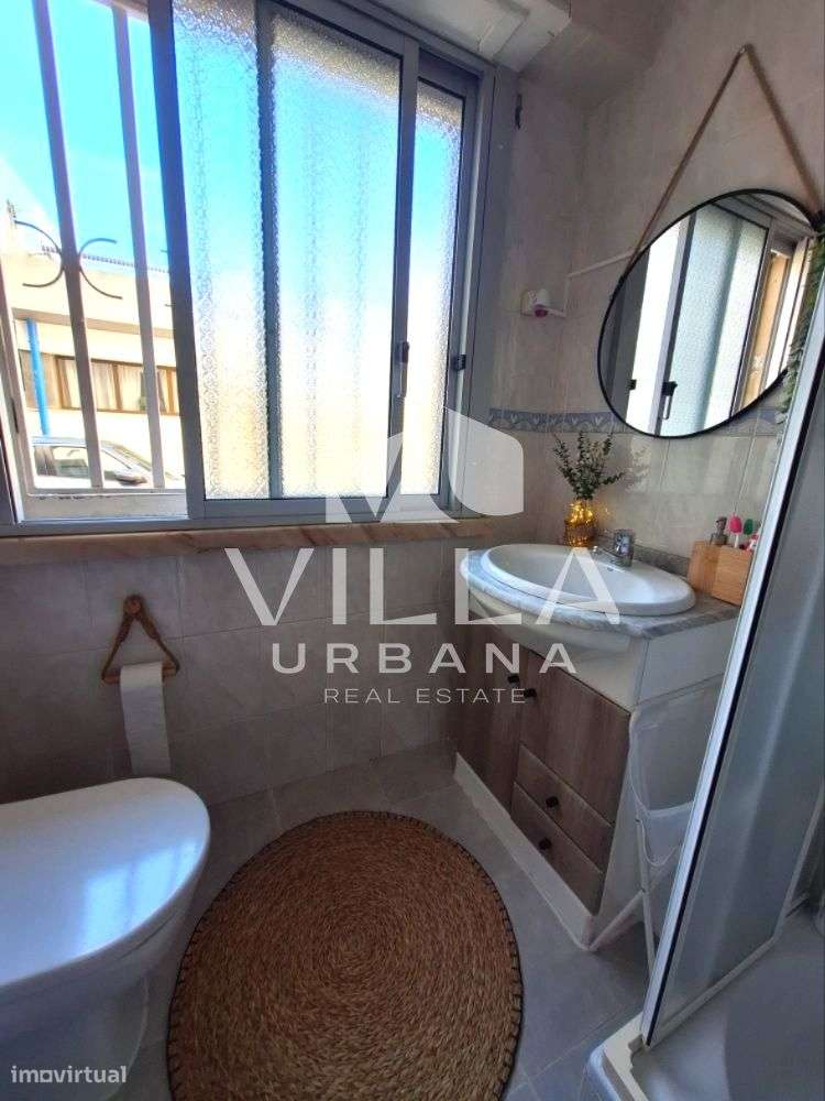 OPORTUNIDADE em São Domingos de Benfica – T1+2 com Excelente Potenc-5