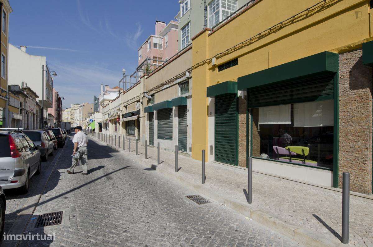 Apartamento com 2 quartos - localizado em Ajuda Lisbon - Grande imagem: 4/10