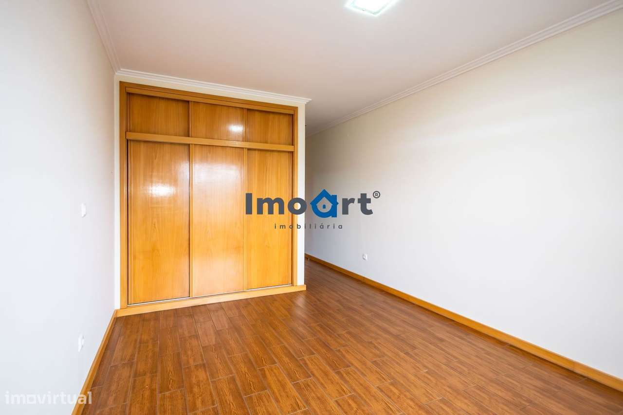 Exclusivo Andar-Moradia T3+3 com terreno de + 1.850 m², Argoncilhe --32