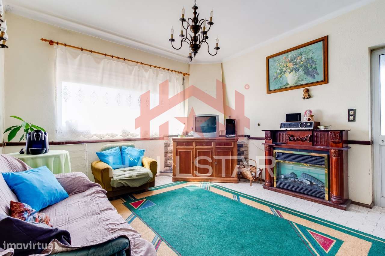 Prédio / 3 Pisos / 3 Apartamentos T3 / Garagem Fechada / Anexos / Embr - Grande imagem: 5/42