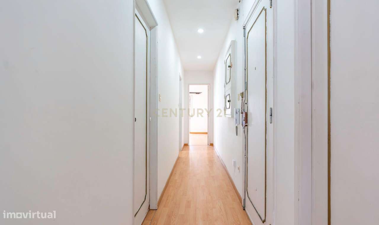 Apartamento T2 em Odivelas, Póvoa de Santo Adrião-5