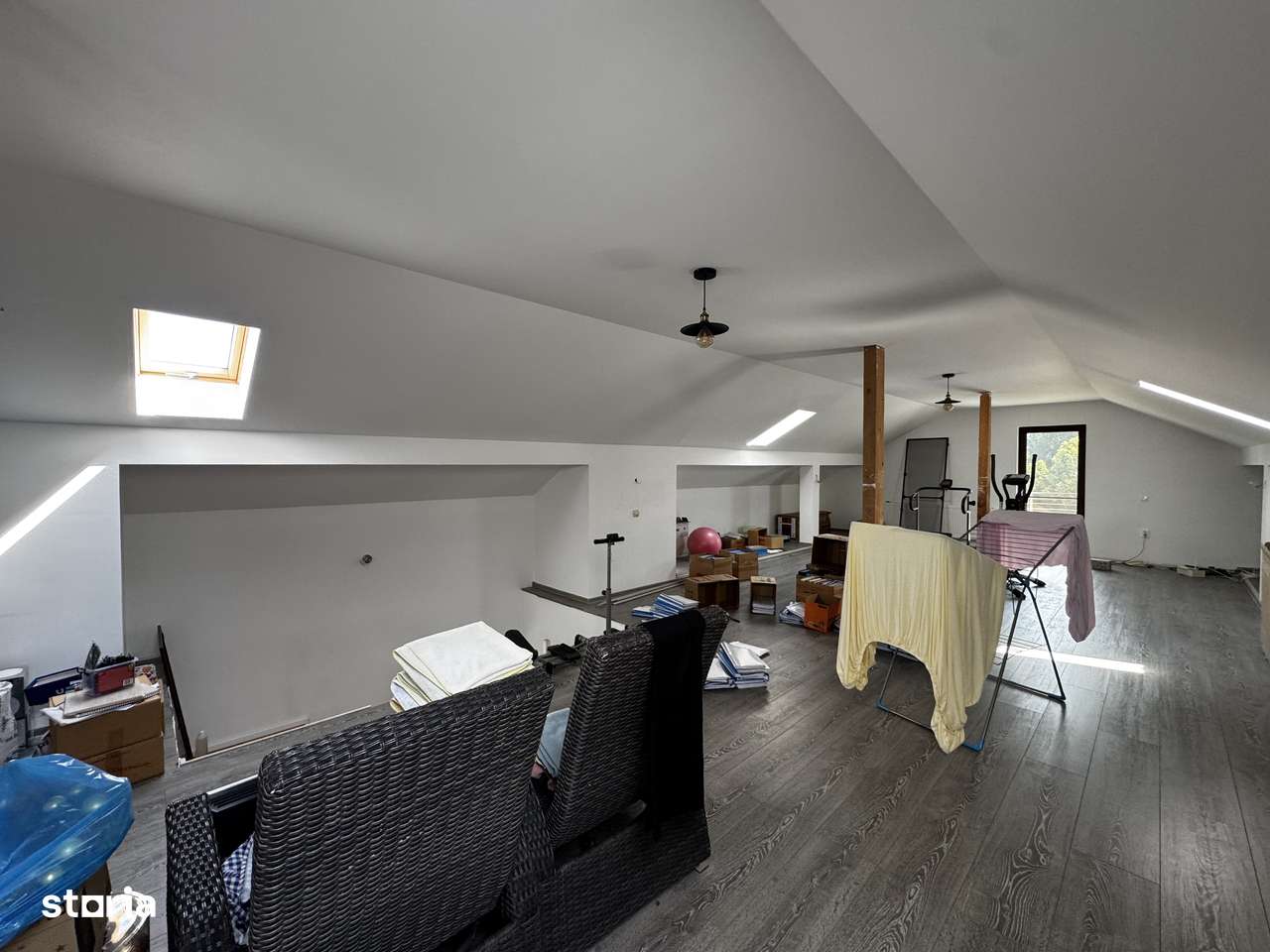 Casa/ Spatiu comercial Mioveni, Robea, 6 cam, 400mp, Zona Rezidentiala-13