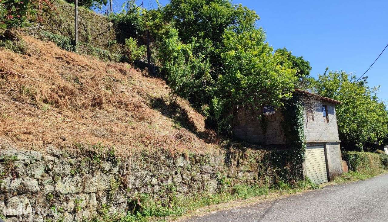 Terreno para construção em Bouro Santa Maria, Amares - Grande imagem: 4/17