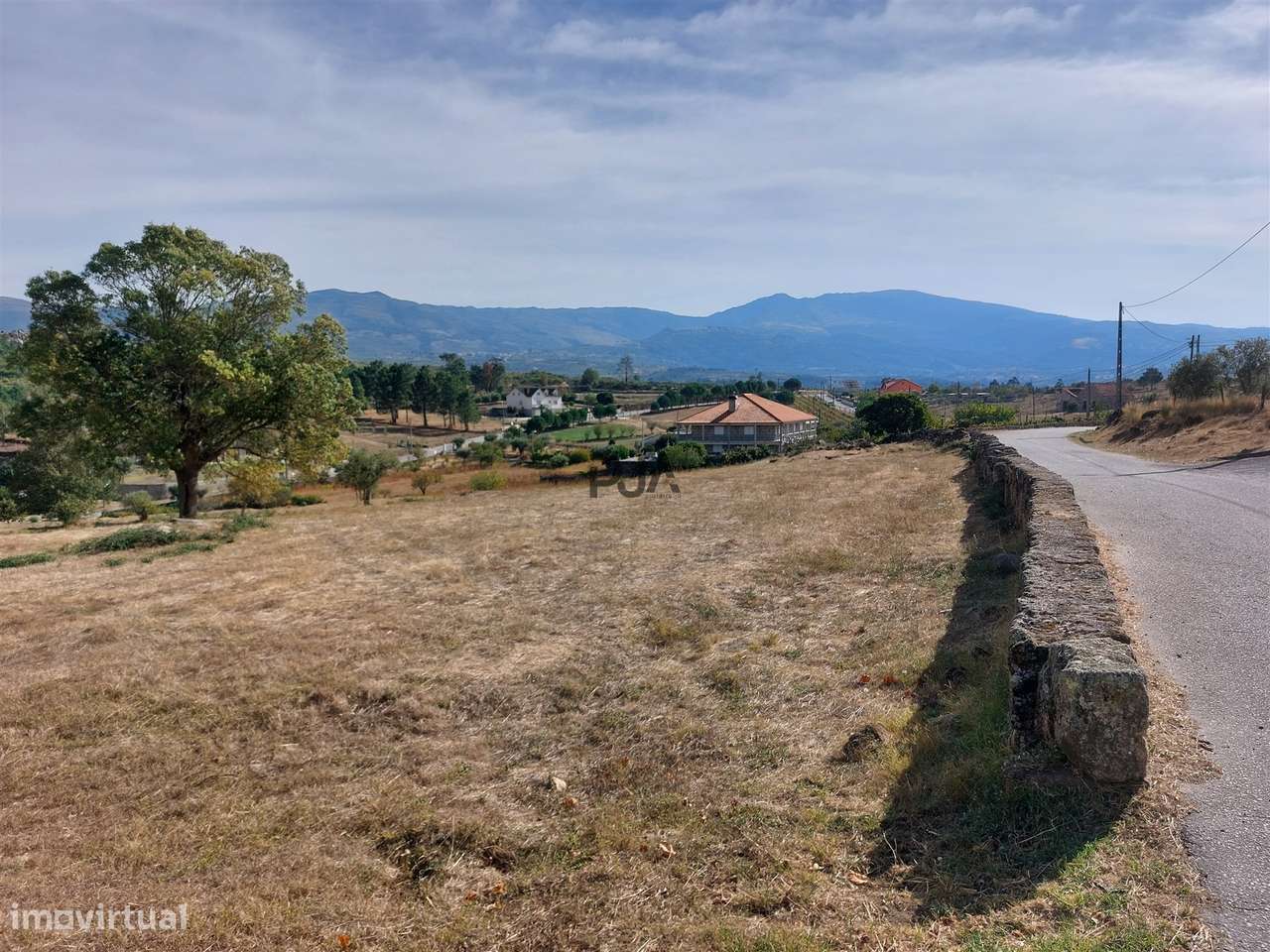 Terreno com viabilidade construtiva em Vila Ruiva, Fornos de Algodres - Grande imagem: 3/9