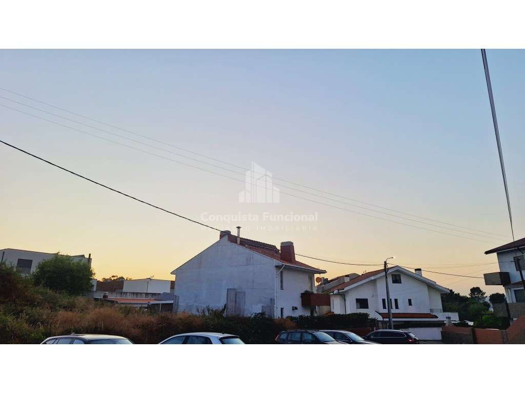 Moradia T4+2 | Valbom| Terraço e Churrasqueira-21