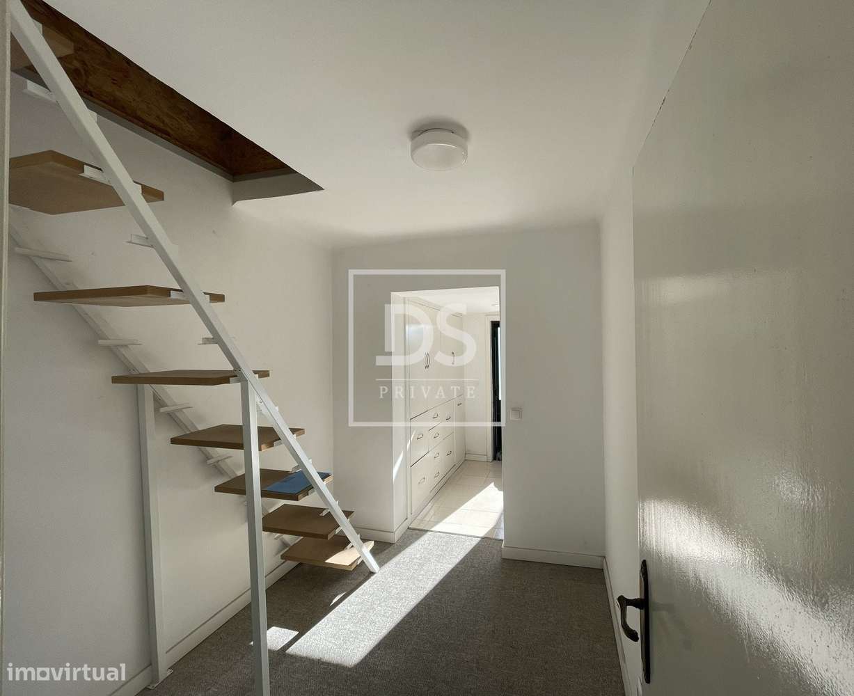 Moradia T2 com Jardim e Terraço: O Refúgio Perfeito em Ramalde (Com Re-18