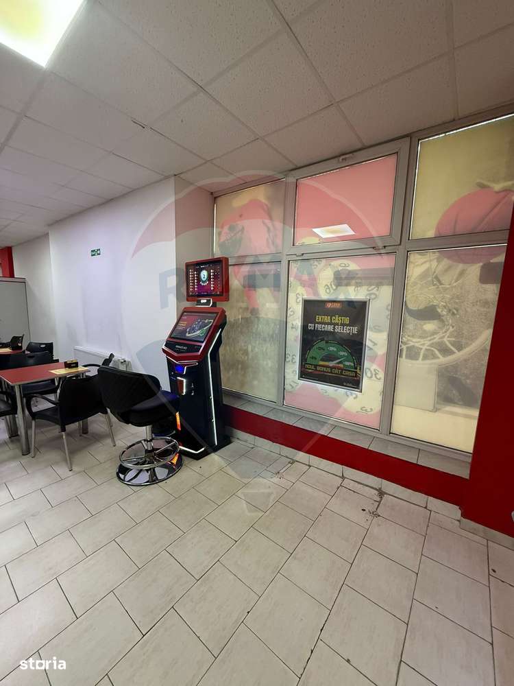 Spațiu comercial de 60mp de închiriat în zona Rovine - Imagine principală: 2/5