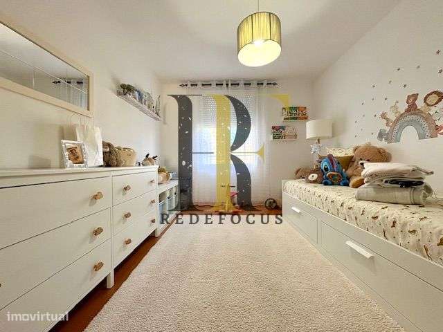 Apartamento T2+1 Renovado em Gulpilhares-15