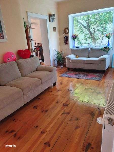 Casa de vanzare cu teren 1670 mp - Imagine principală: 5/5