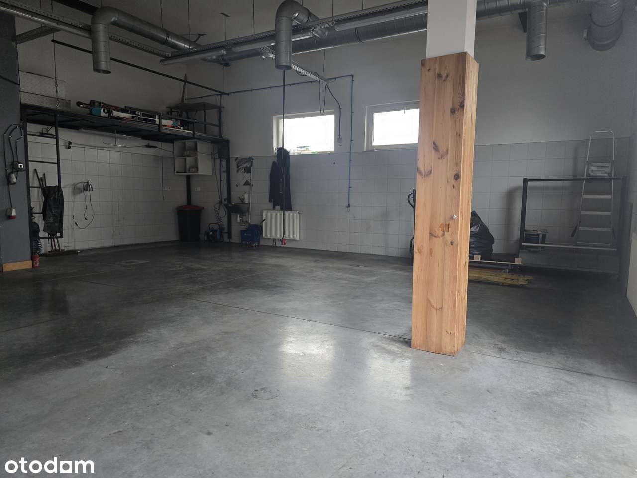 Lokal handlowo- usługowy, parking.  ul. Przewóz 49 - Pełny obrazek: 2/6