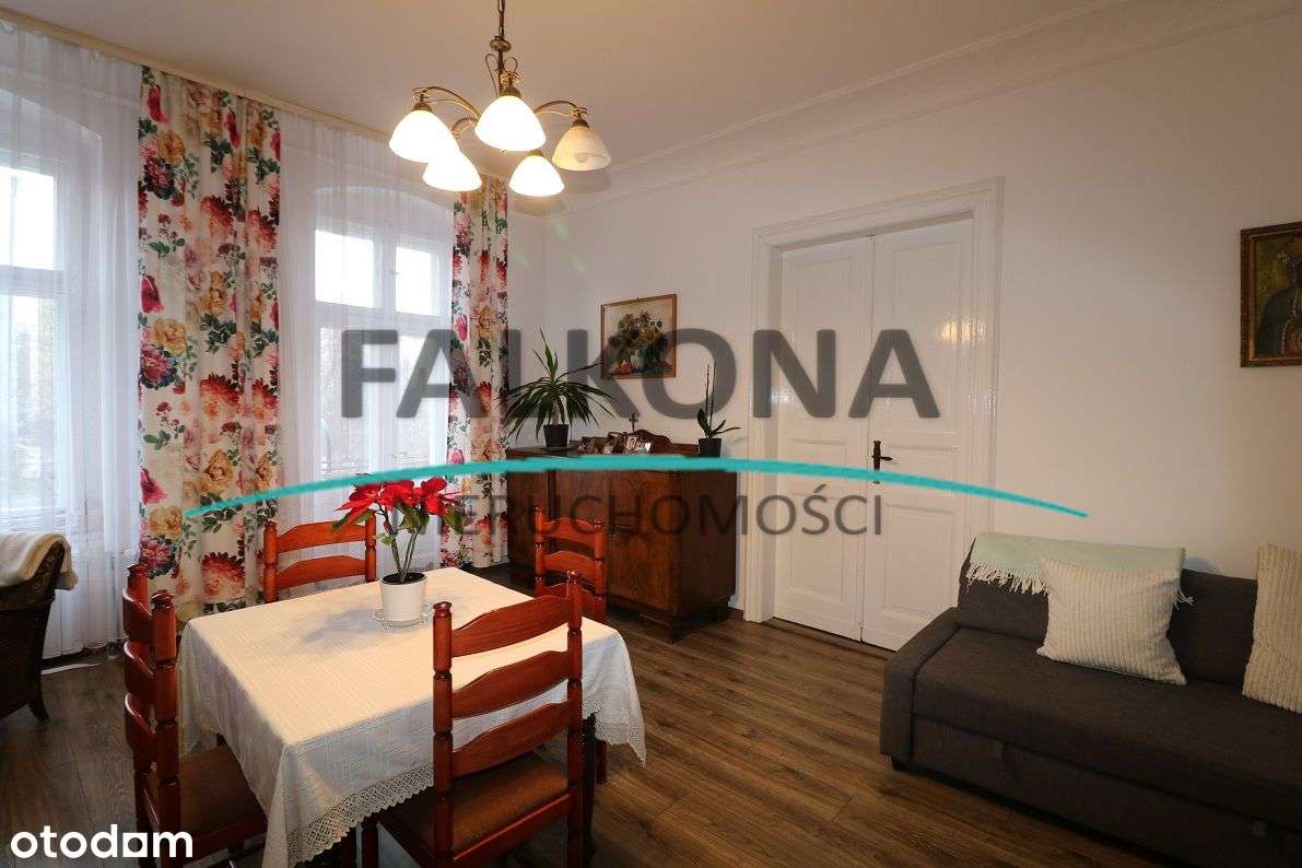 Przestronne mieszkanie w samym centrum miasta-4